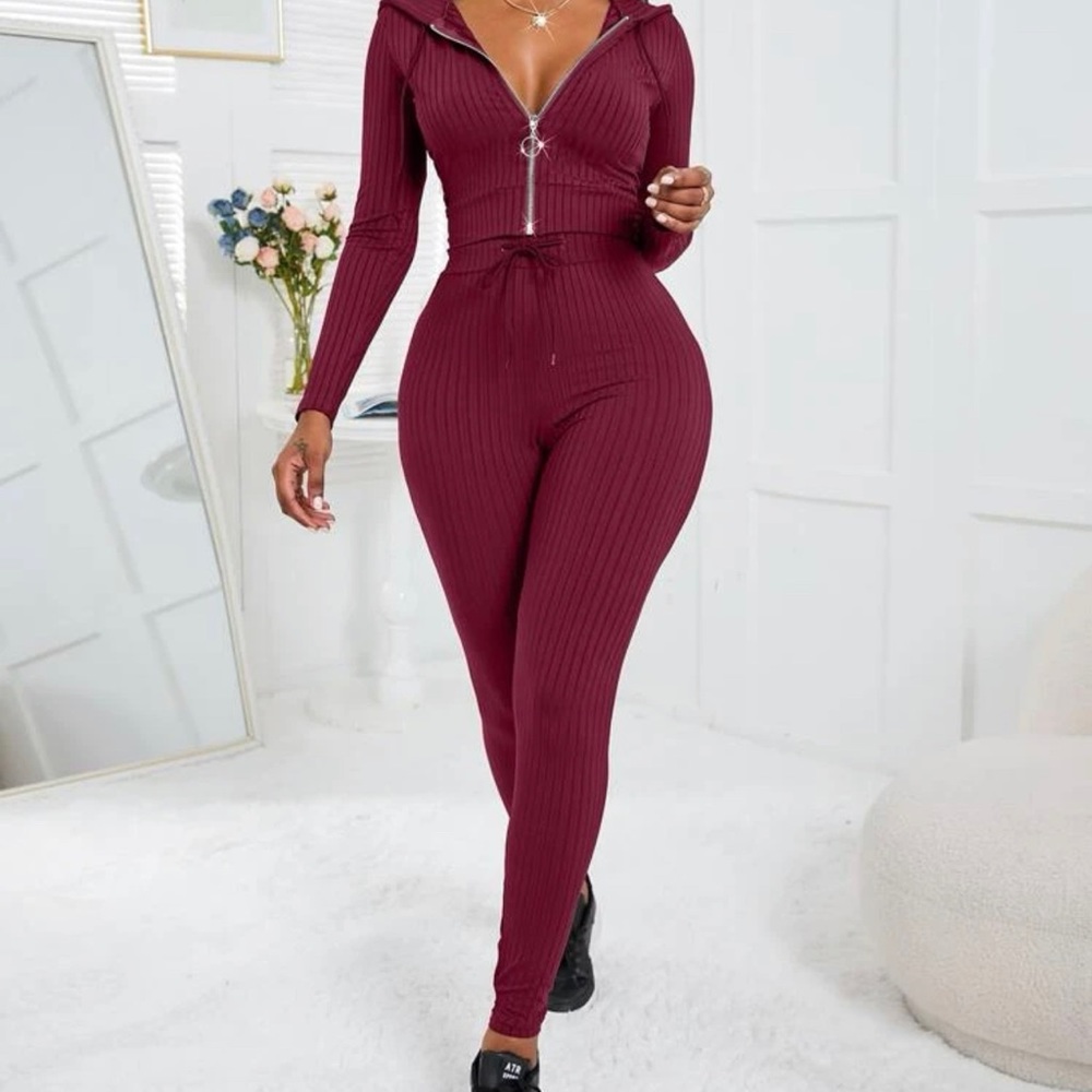 SHEIN SXY Rib-knit O-ring Zipper Drawstring Hoodie
& Leggings Size L Burgundy